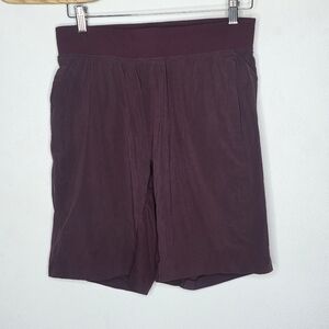 LULULEMON THE Shorts Luxtreme Liner 9" Mens M Garnet Red Training Gym Workout